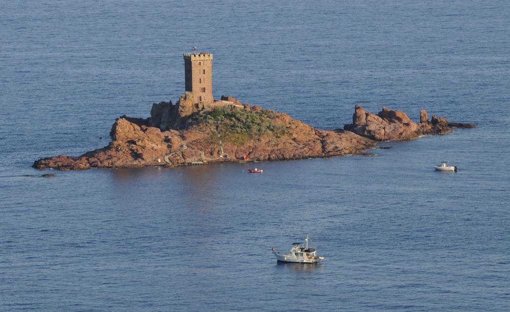 Cap Esterel Garden Flat Saint-Raphaël Esterno foto