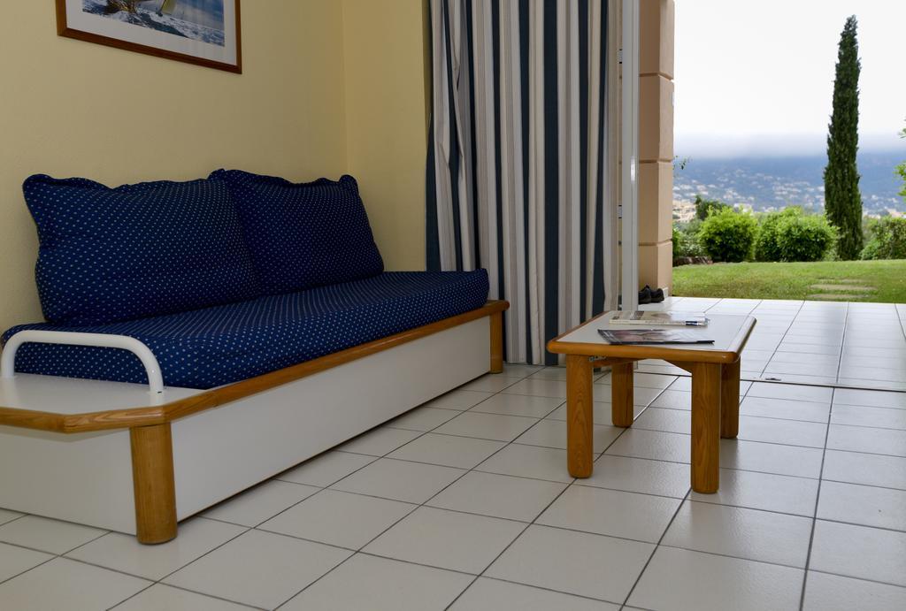 Cap Esterel Garden Flat Saint-Raphaël Esterno foto